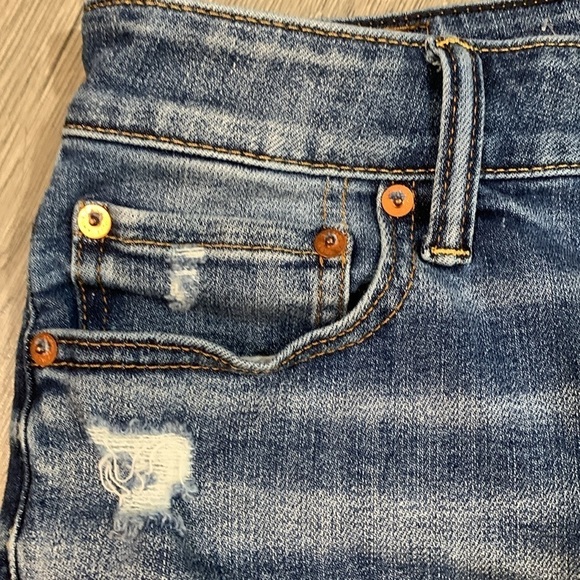 American Eagle Blue Distressed Straight Leg Stretch Denim Shorts  size 28 - Picture 6 of 12